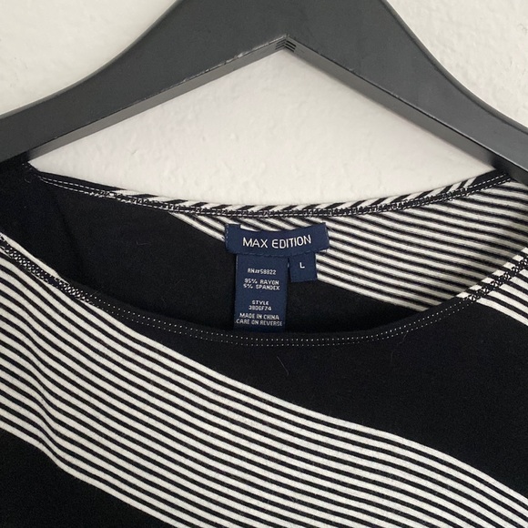 Max Edition - Black & White Asymmetric Striped Dolman Sleeved Top - Picture 3 of 4